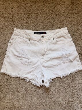Just USA White Distressed Frayed Hem Denim Shorts